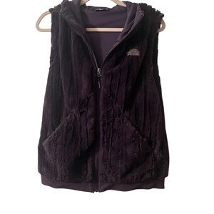 The North Face Furlander Hooded Fur Vest M
